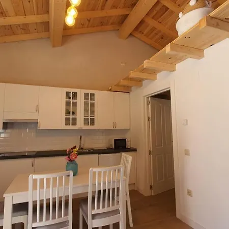 Casas Del Castillo, 4 Avila