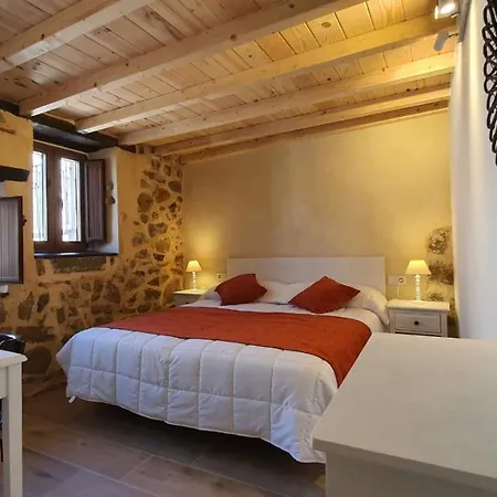 Casas Del Castillo, 4 Apartment